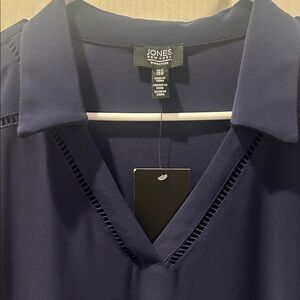Jones NY Navy collared Blouse Sz M NWT